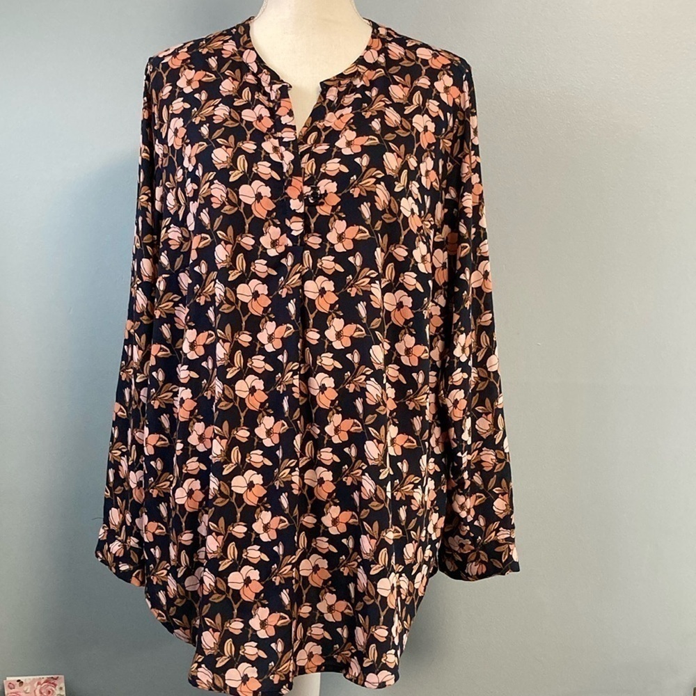 Premise Studio woman navy and coral Tunic plus size